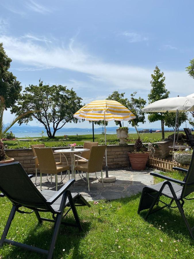 Hotel Strand-Cafe Mit Gaestehaus Charlotte Langenargen Eksteriør billede